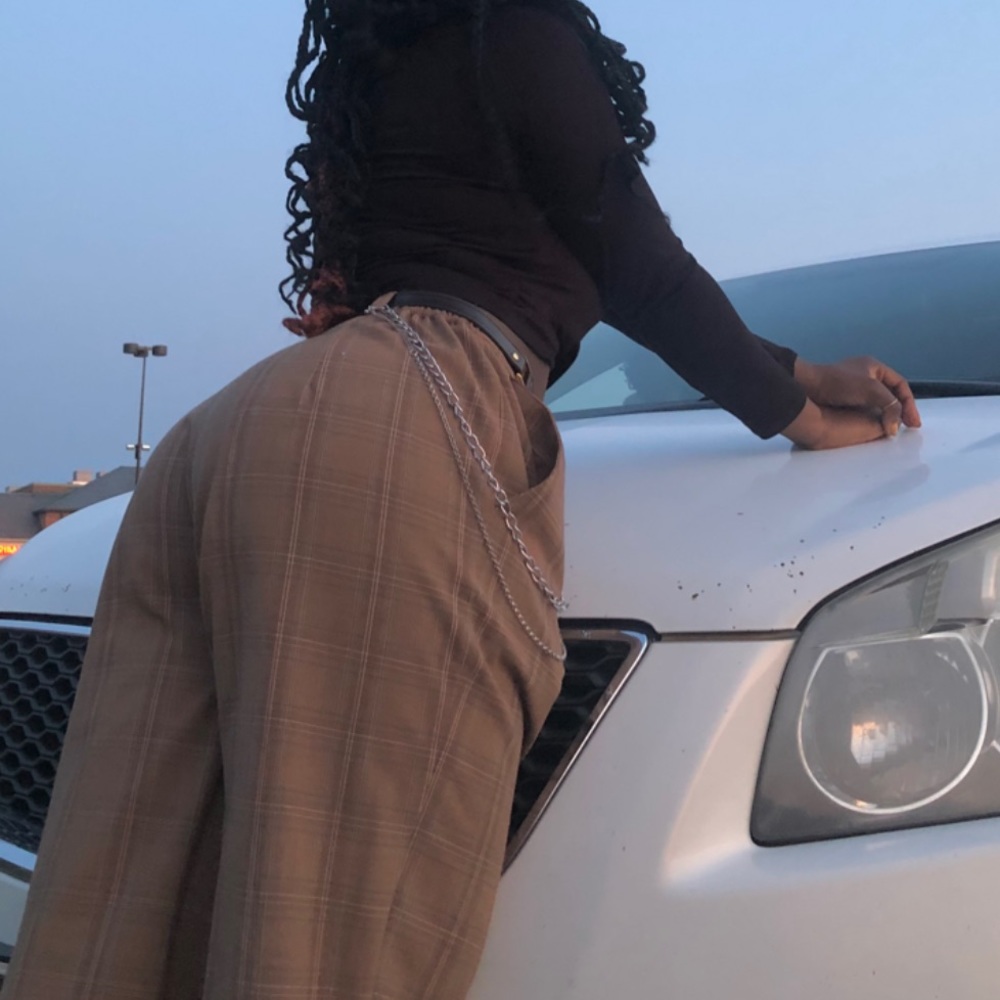 Meet your Posher, Victoria